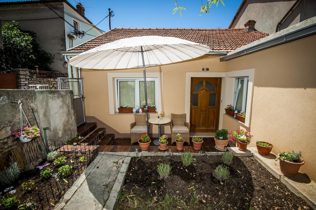 Sebenicum Apartments Šibenik Екстериор снимка