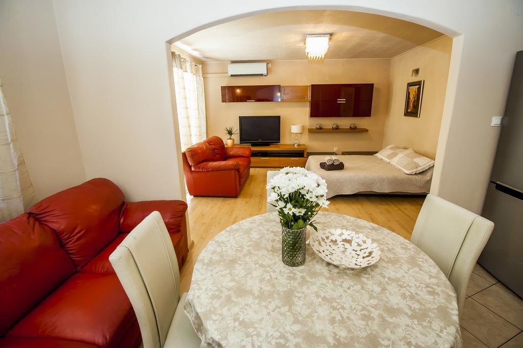 Sebenicum Apartments Šibenik Екстериор снимка